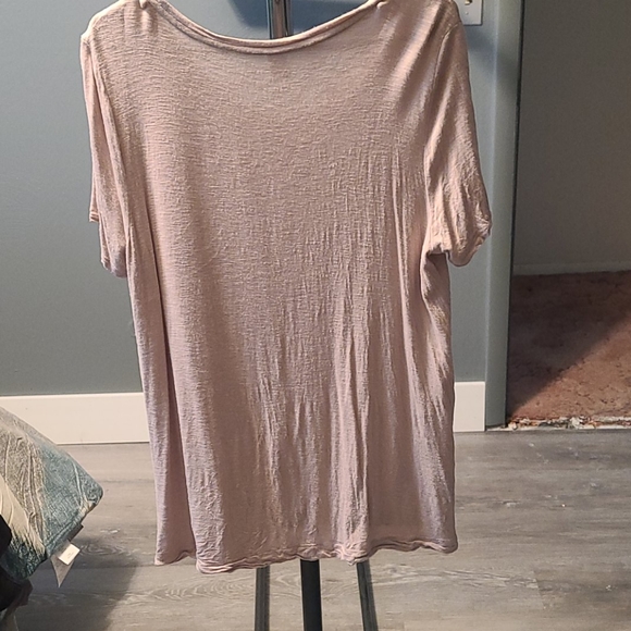 Shirt - Picture 3 of 3